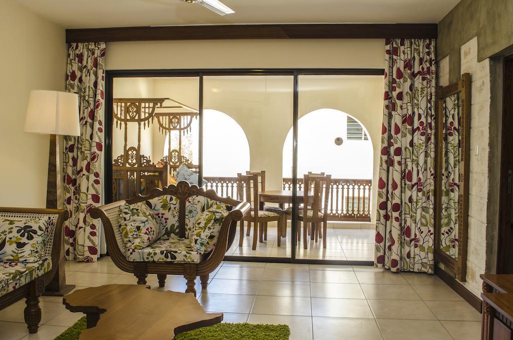 Lotfa Resort Diani شاطئ دياني الغرفة الصورة