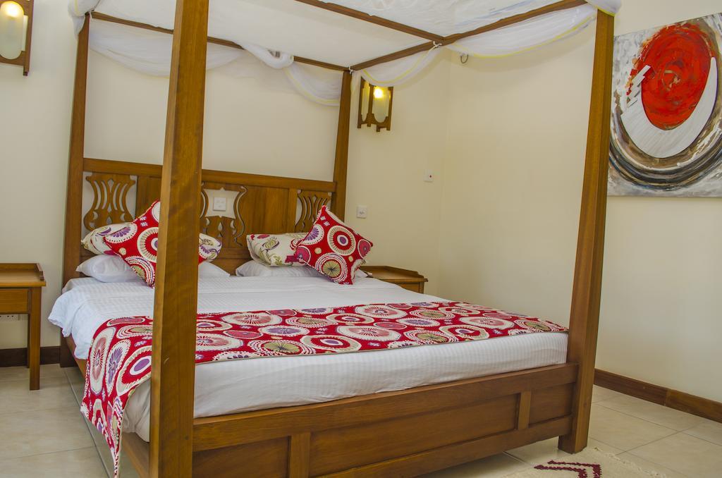 Lotfa Resort Diani شاطئ دياني الغرفة الصورة