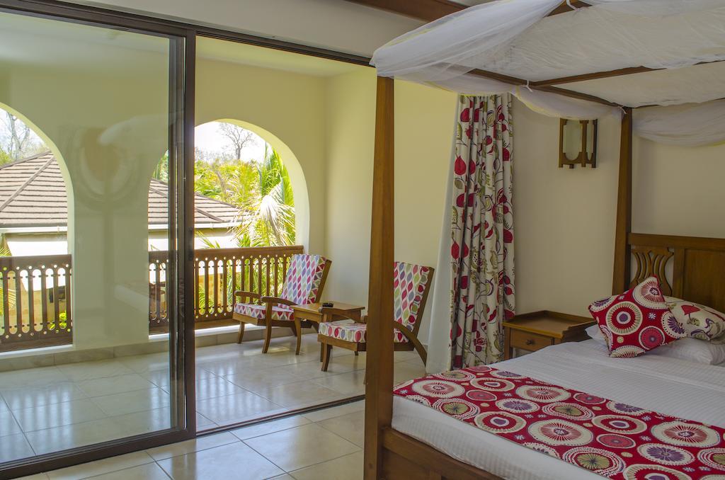 Lotfa Resort Diani شاطئ دياني الغرفة الصورة